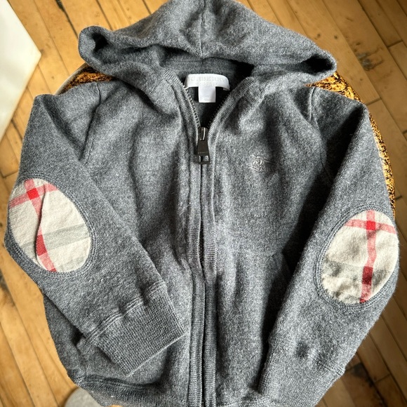 Burberry Grey wool zip up - Picture 5 of 5